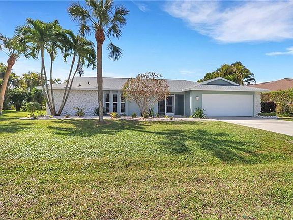 3rd image of 2600 Longboat DR