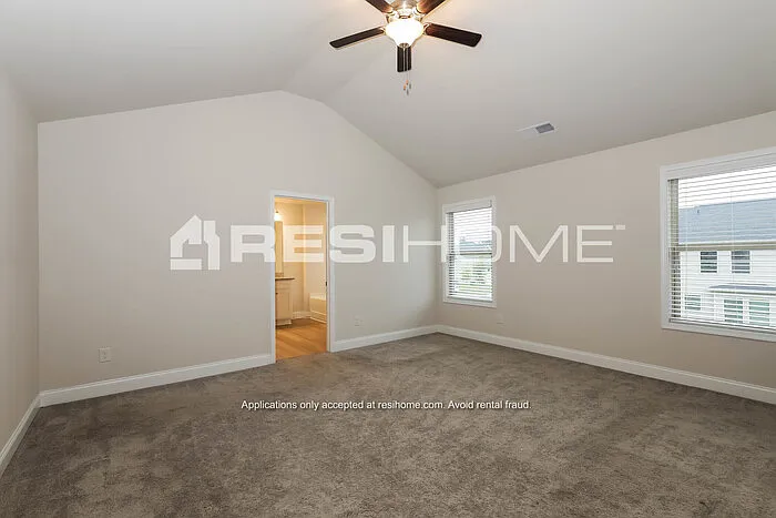 601 Verdant Crane Ct — Photo 8