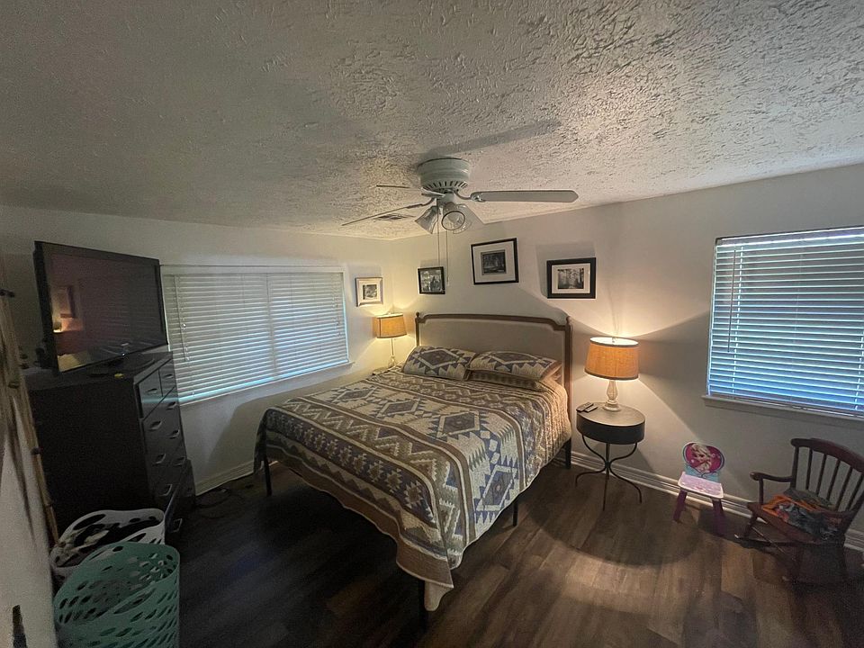 5107 Brookmeade Dr, Houston, TX 77045 Zillow