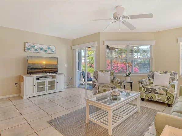 1226 Siesta Bayside Dr #C, Sarasota, FL 34242