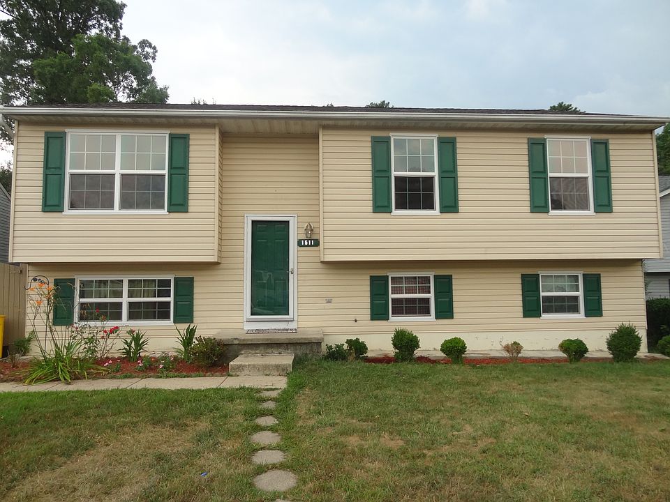 1st image of 1511 Pullman Dr
