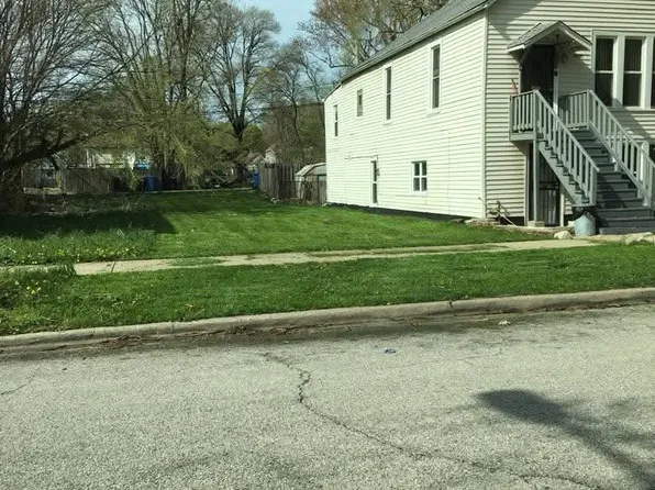 840 W 51st Pl, Chicago, IL 60609