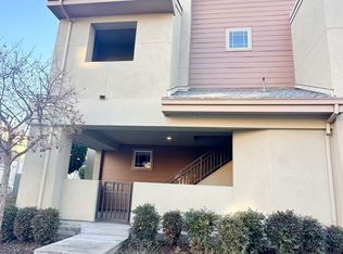 3749 Klamath Ln, Palo Alto, CA 94303
