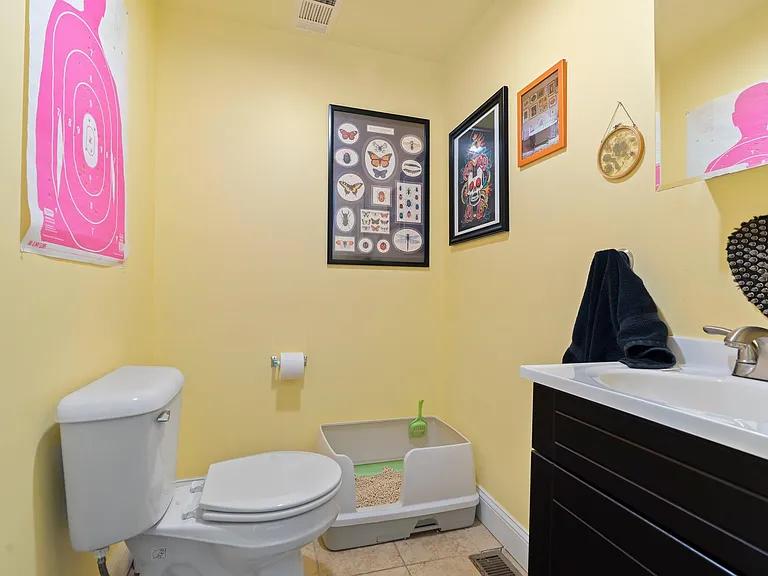 1224 E Columbia Ave — Photo 22