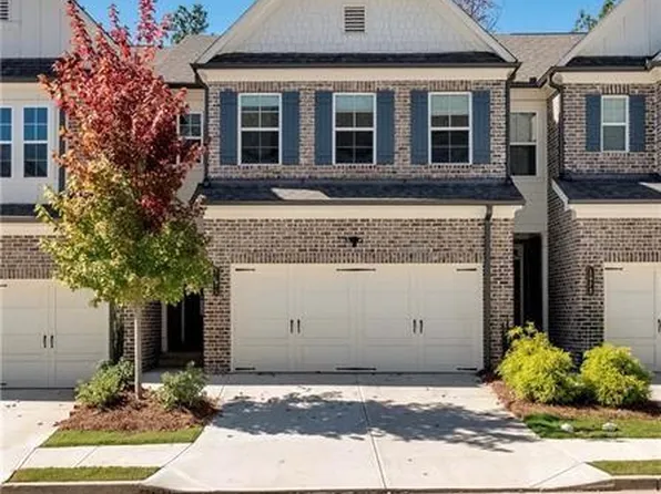 1575 Gin Blossom Cir, Lawrenceville, GA 30045