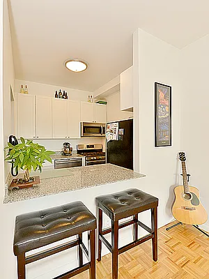 Rented by Cooper & Cooper Real Estate | media 21