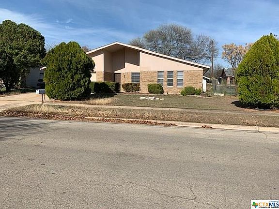 2nd image of 109 Margarita Dr