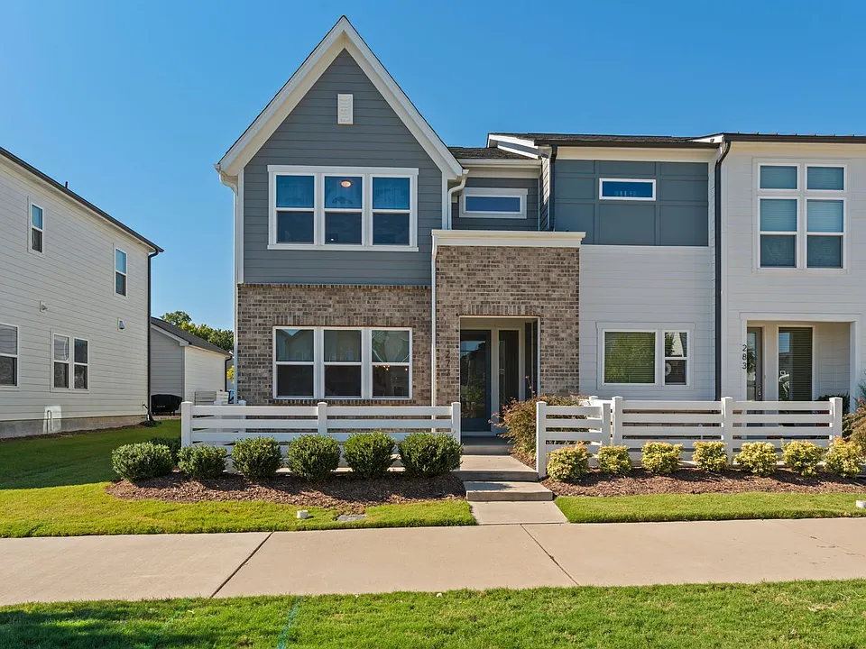 277 Wendover Pkwy