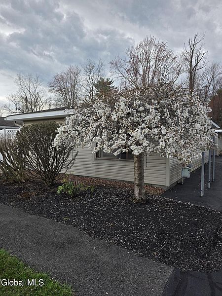 2nd image of 13 Donna Lynn Drive