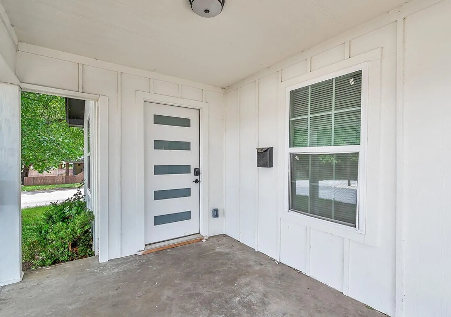 Newly renovated 3-bedroom, 2-bath in Waco - Available NOW! — Photo 2