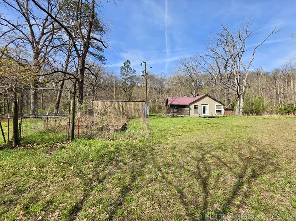 20544 E Whipperwill Rd, Tahlequah, OK 74464