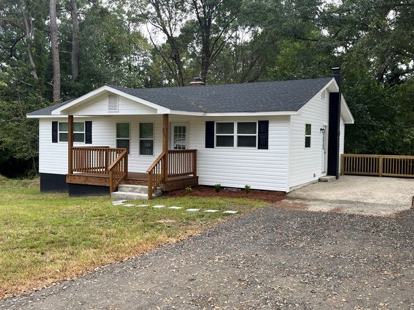 211 Rhode Island Cir