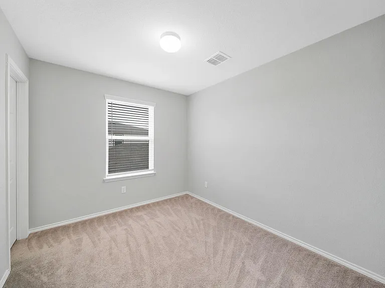 12042 Silver Lgt — Photo 20