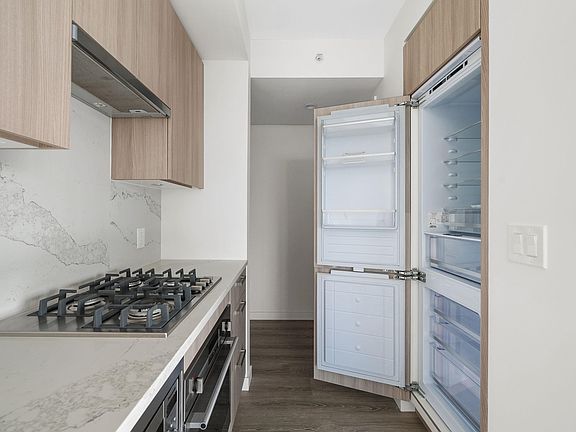 3rd image of 13350 Central Ave #4306