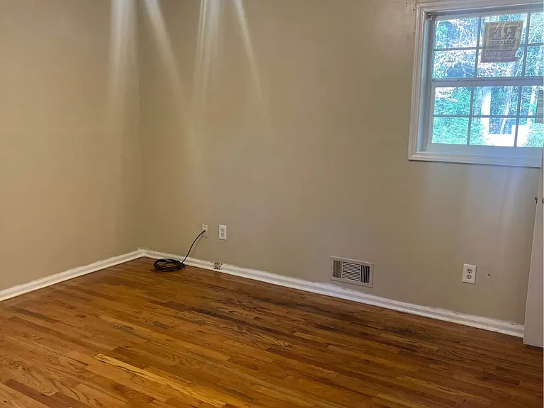 600 Navarre Dr — Photo 14