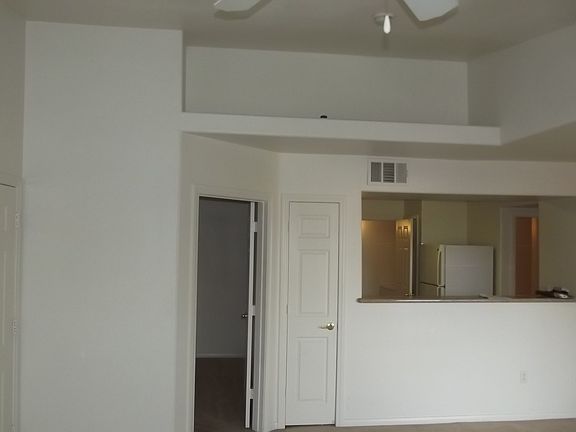 5th image of 8000 W Badura Ave #2152