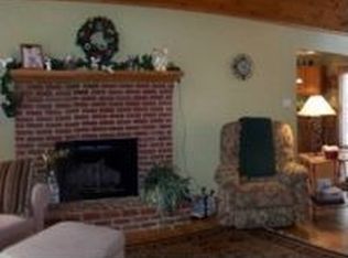 135 Morning Star Ln, Christiansburg, VA 24073