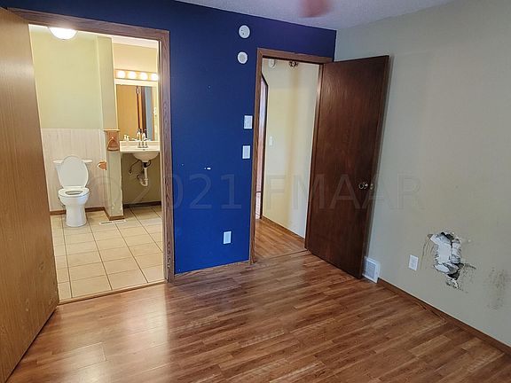 3rd image of 1119 20th St N