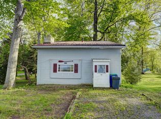 13354 Lakeside Park Rd, Waterport, NY 14571