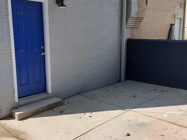 116 E Pastorius St — Photo 27