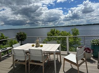 210 Narragansett Ave, Riverside, RI 02915