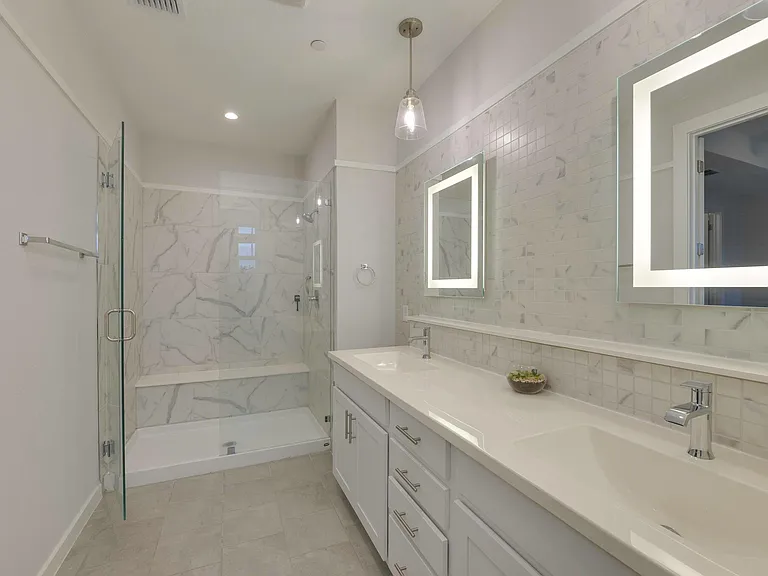 12001 Vista Parke Dr #1103 — Photo 15