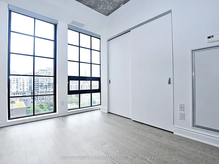 608 Richmond St W #1013 — Photo 12