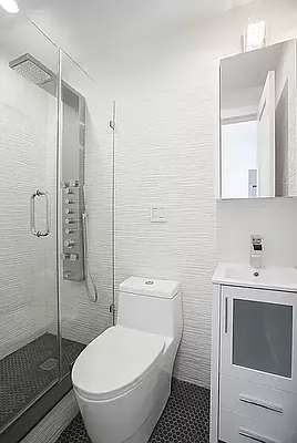 Rented by REAL New York | media 10