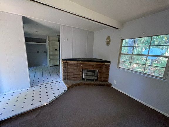 4th image of 10807 Chipley Hwy