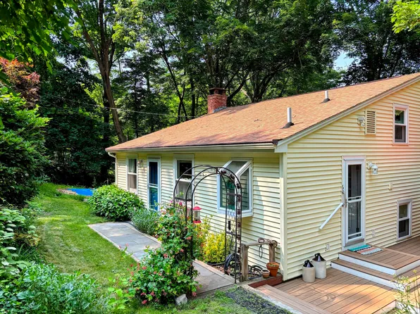 6 Ridge Road, Chester, CT 06412
