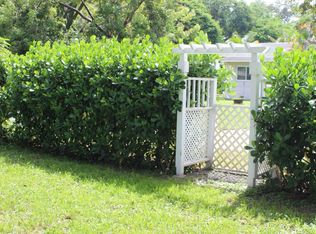 4561 SW 25th Ter, Fort Lauderdale, FL 33312