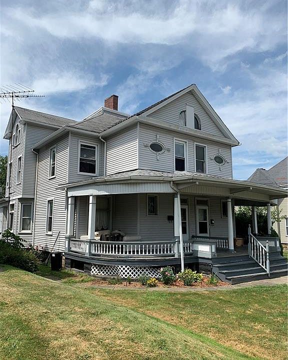 2nd image of 1029 S Arch Ave