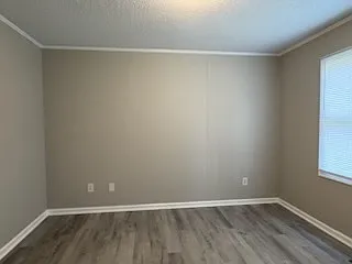 4585 Hartland Rd — Photo 12