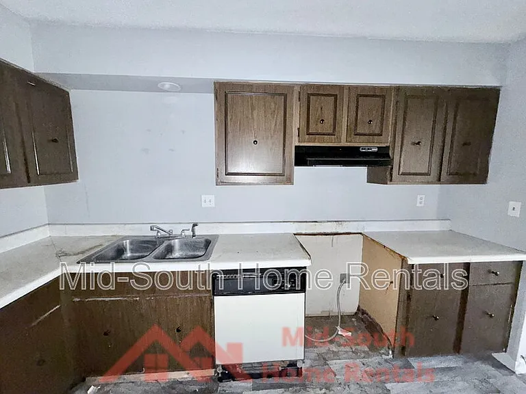 4016 Socorro Dr — Photo 6