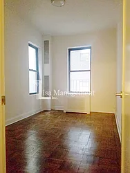 Rented by Lisa Management