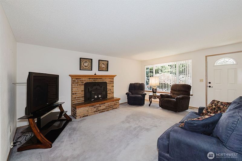 4th image of 4370 Westwood Place SE