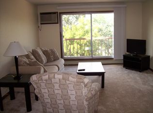 521 Westview Dr #204B, Hastings, MN 55033