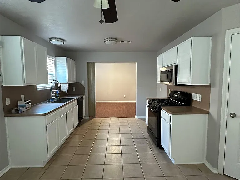 11010 View Pointe Ln — Photo 8