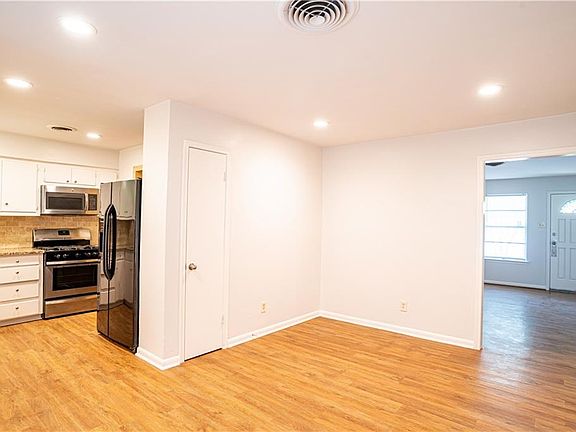 2nd image of 13416 Brookgreen Dr