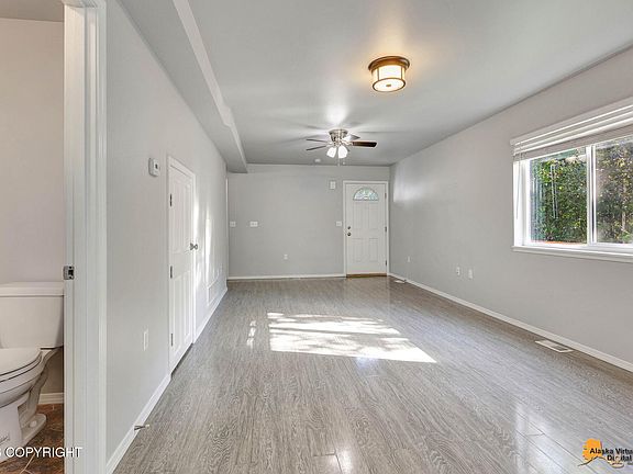 5th image of 7080 W Knox Dr
