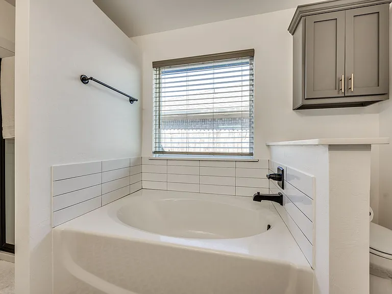 16128 Quiet Storm Dr — Photo 24