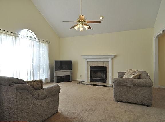 Great Room with Fireplace