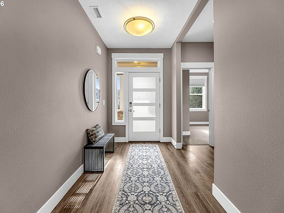 5th image of 1601 S 46th Pl