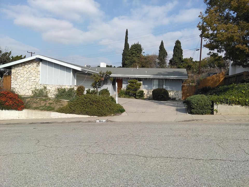 1st image of 864 Gardner Dr