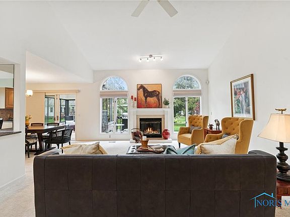 4th image of 2923 Glaston Oaks Ct #2923