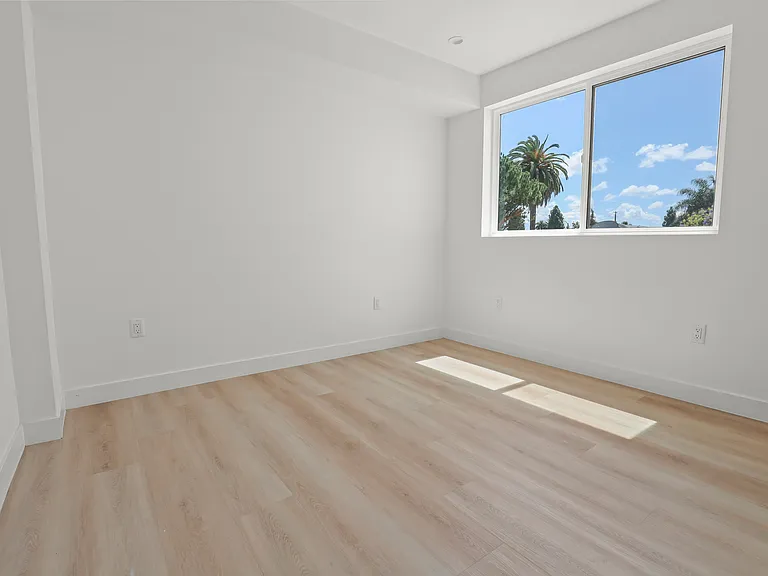 1265 Browning Blvd #1/2 — Photo 22