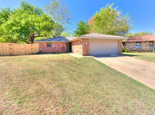1606 Briarcliff Ct, Norman, OK 73071