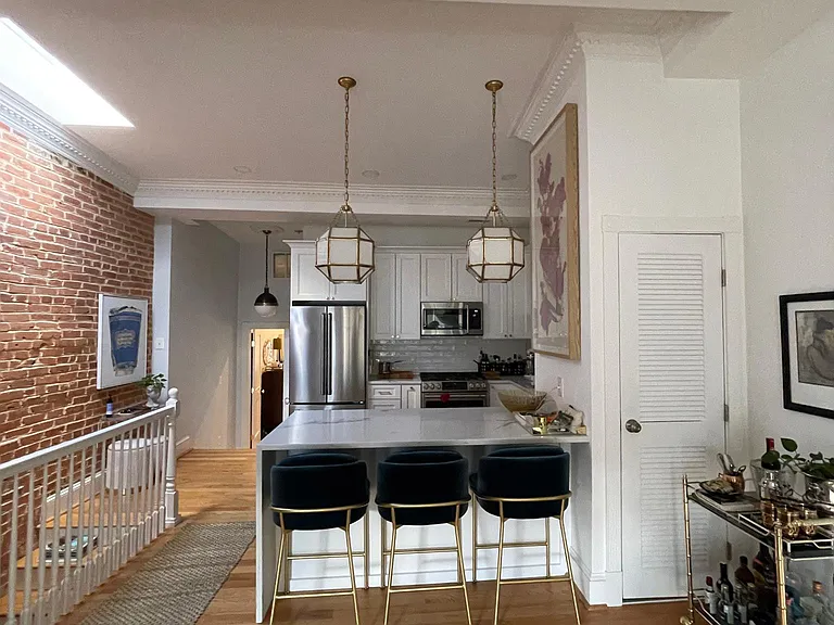 945 T St NW #B — Photo 3