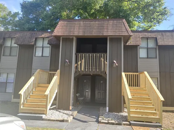 799 Donnell Blvd #15, Daleville, AL 36322