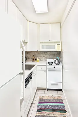 Rented by Compass | media 5